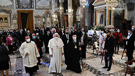 inzug der Religionsvertreter in die Basilica dell'Aracoeli zum Auftakt des Friedenstreffen der Weltreligionen von St. Egidio in Rom