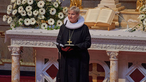 Kirsten Fehrs predigt im Gedenkgottesdienst für Wolfgang Schäuble im Berliner Dom