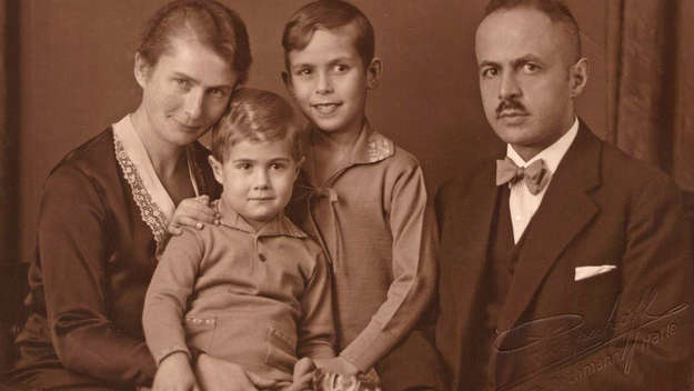 Friedrich Weißler mit Familie im Jahr 1932
