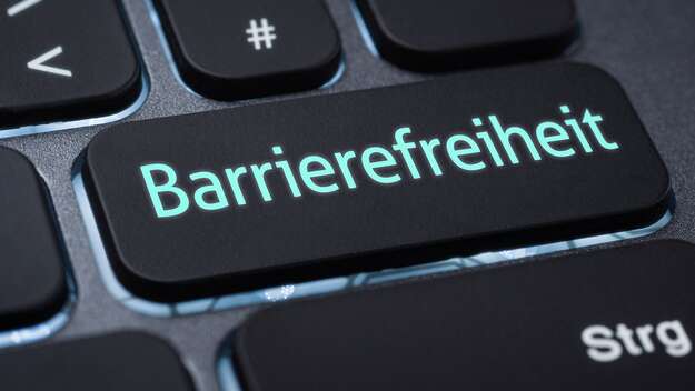 Computertastatur mit Button 'Barrierefreiheit'