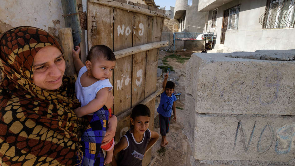 Syrische Flüchtlingsfrau mit Kindern
