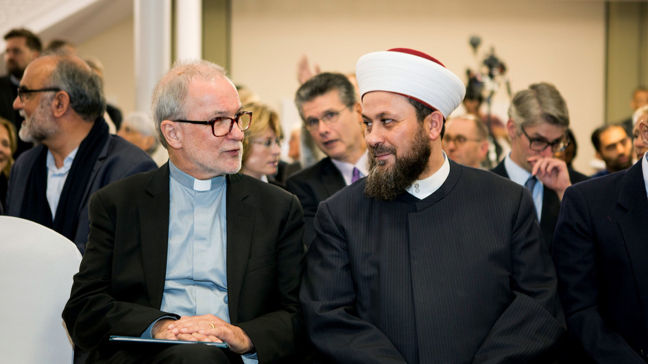 Klaus Schäfer, Direktor des Zentrums für Mission und Ökumene, und Samir El-Rajab, Imam der neuen Moschee