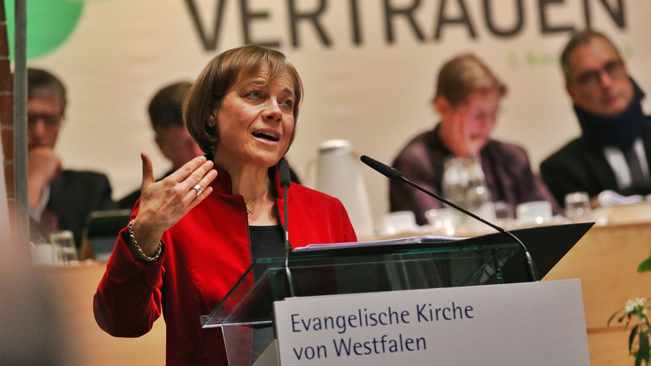 Annette Kurschus, Präses der Evangelischen Kirche von Westfalen vor der Landessynode