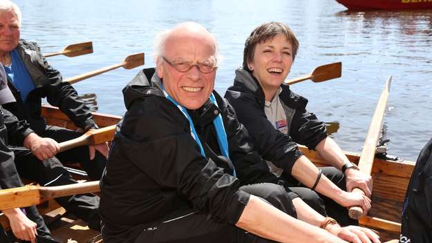 Landesbischof Gerhard Ulrich und Reformationsbotschafterin  Margot Käßmann in einem Ruderboot